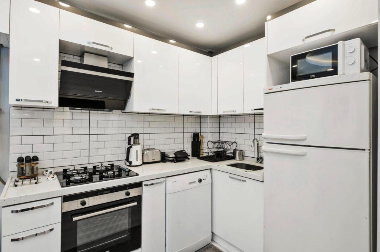 Taksim Devrim House Apartment Istanbul Exterior photo